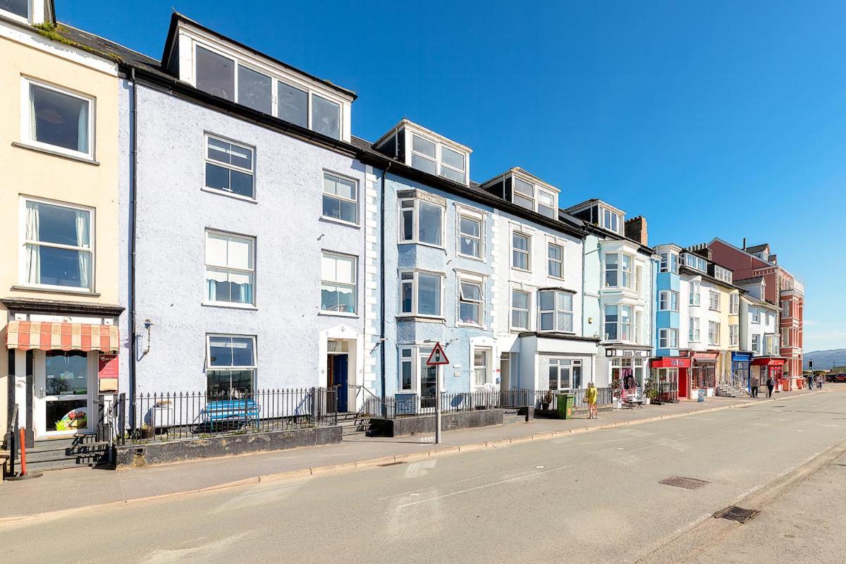 Aberdovey Sea View Apartment Aberdyfi Buitenkant foto