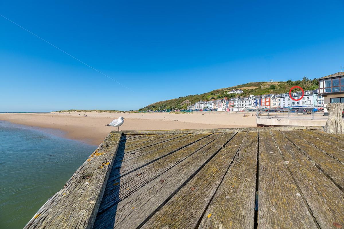 Aberdovey Sea View Apartment Aberdyfi Buitenkant foto